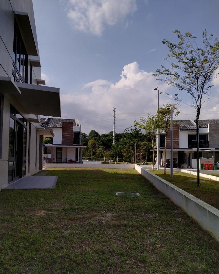 Pinevalley Homestay Putrajaya Presint 12 Dış mekan fotoğraf